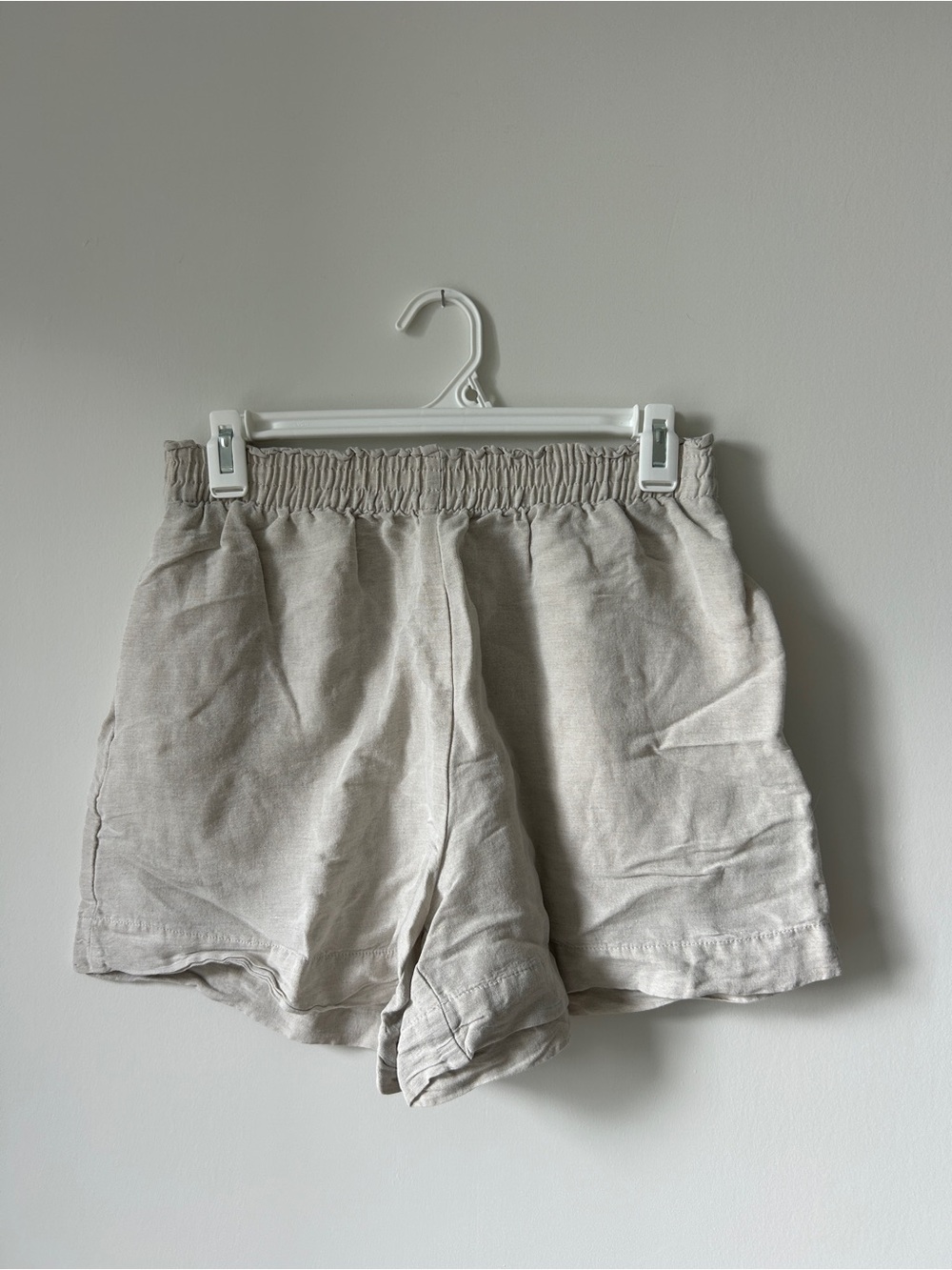H&M Cream Elastic-Waist Casual Women's Shorts